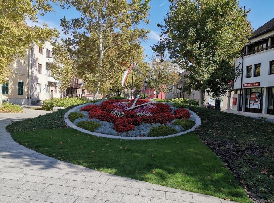 Patrik Apartman Székesfehérvár Exterior foto